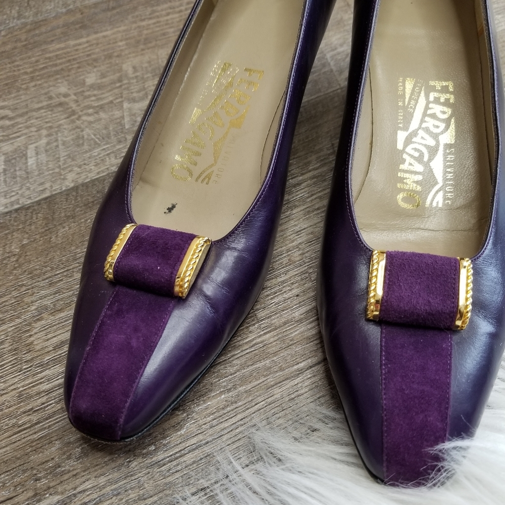 Salvatore Ferragamo Vintage Purple Low Kitten Heel - Picture 4 of 8